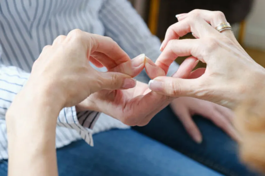 The Benefits of Using EMDR in Early Recovery