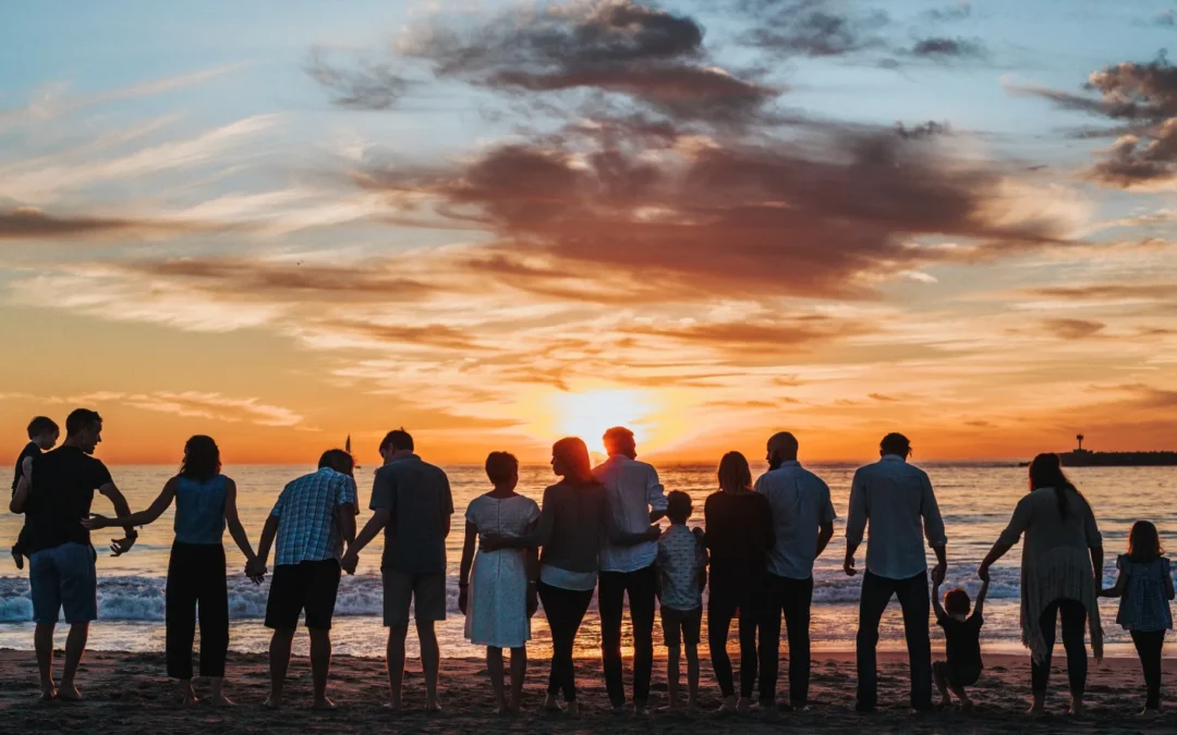 Navigating Family Dynamics Through the Holiday Season