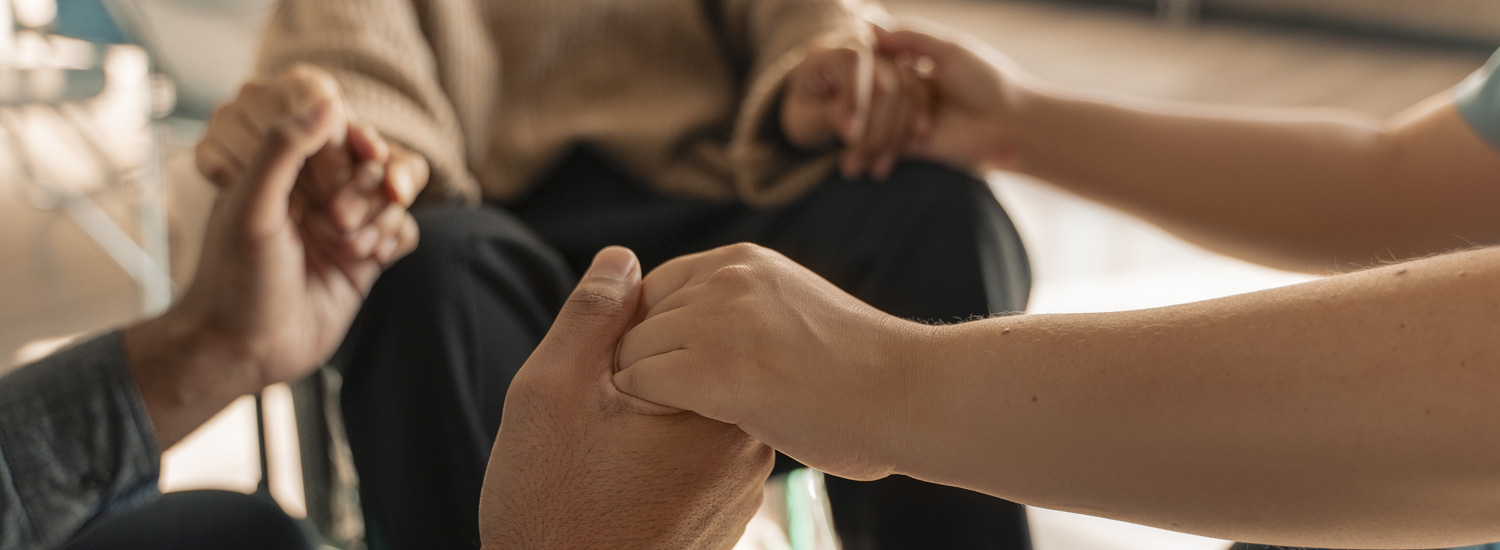 psychological-therapy-support-group-meeting-4343jpg
